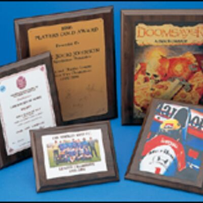 Walnut Effect MDF Plaque - 25 x 20cm Thumbnail